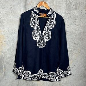 Tory Burch Women’s Navy and White 100% Linen Tunic